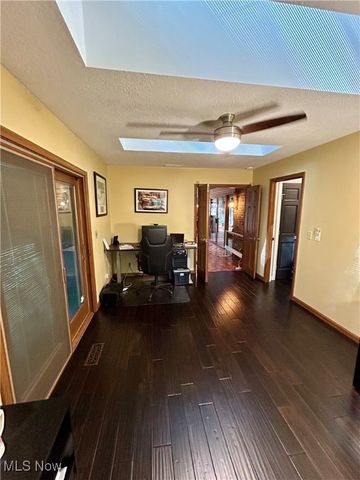 32651 Walker Road, Avon Lake, OH 44012