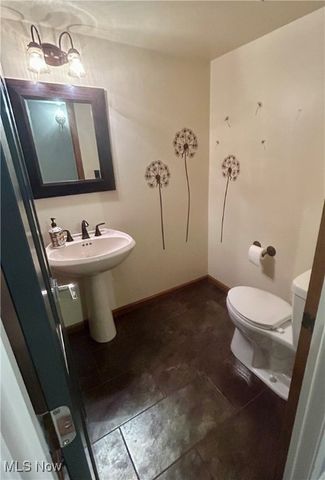 32651 Walker Road, Avon Lake, OH 44012