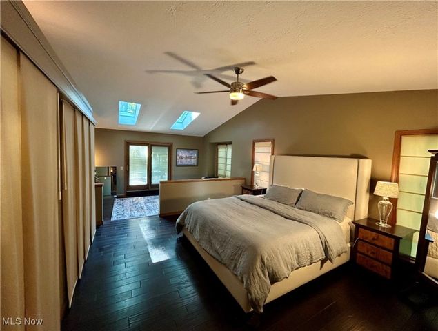 32651 Walker Road, Avon Lake, OH 44012