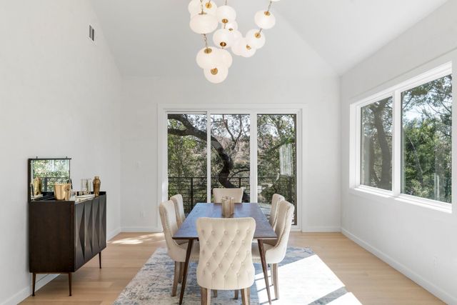 701 Furlong DR, Austin, TX 78746