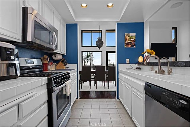 8180 Manitoba 350, Playa Del Rey, CA 90293
