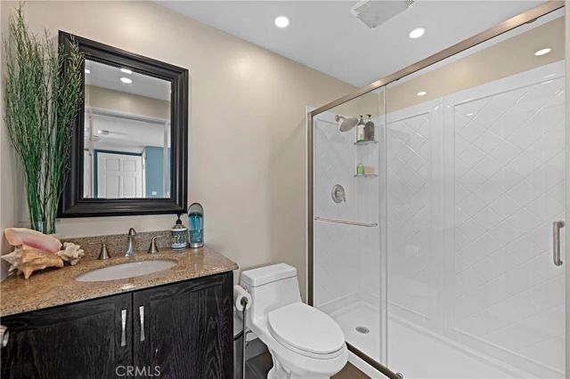 8180 Manitoba 350, Playa Del Rey, CA 90293
