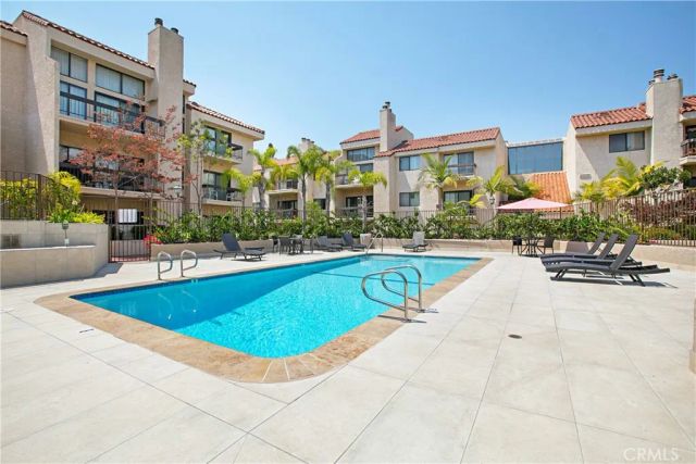 8180 Manitoba 350, Playa Del Rey, CA 90293