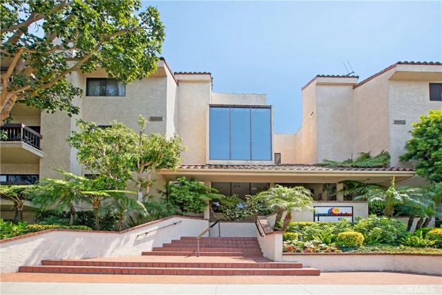 8180 Manitoba 350, Playa Del Rey, CA 90293
