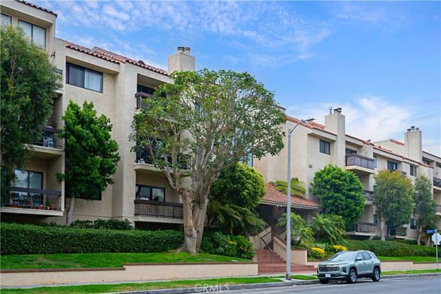 8180 Manitoba 350, Playa Del Rey, CA 90293