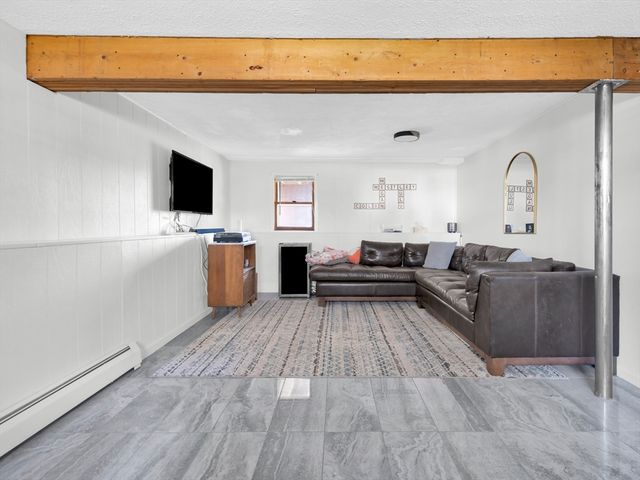 48 Indian Run Trl, Smithfield, RI 02917