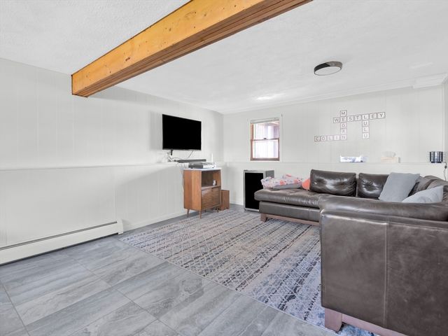 48 Indian Run Trl, Smithfield, RI 02917