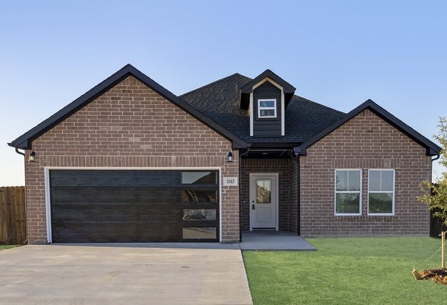 1043 Springview Lane, Mabank, TX 75147