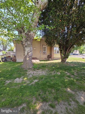 6 BEAVER AVE, Pennsville, NJ 08070
