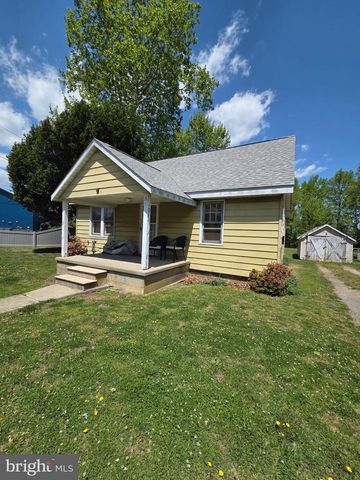6 BEAVER AVE, Pennsville, NJ 08070