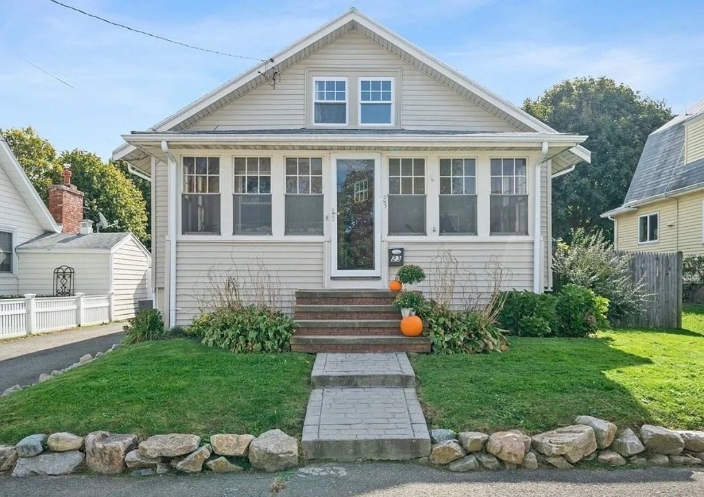 23 Leonard Rd Weymouth 23, Weymouth, MA 02191