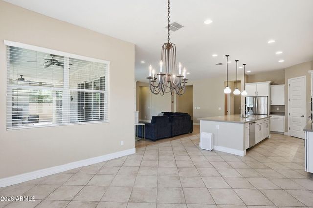 3930 E CHESTNUT Lane, Gilbert, AZ 85298