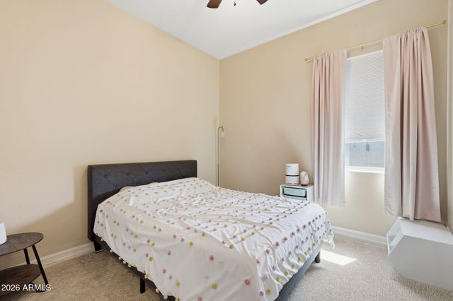 3930 E CHESTNUT Lane, Gilbert, AZ 85298