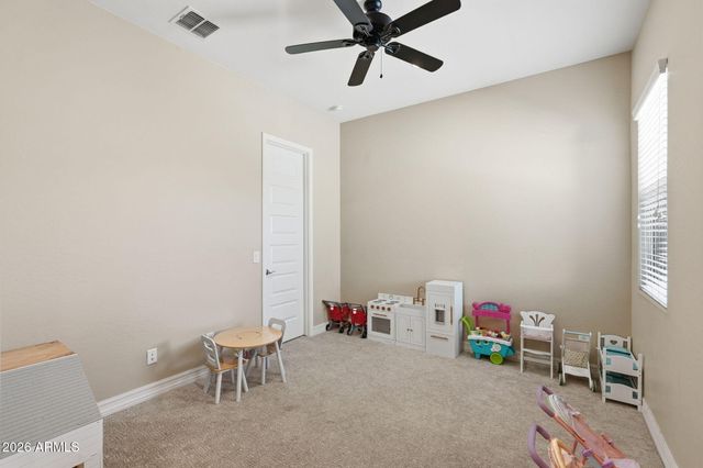 3930 E CHESTNUT Lane, Gilbert, AZ 85298