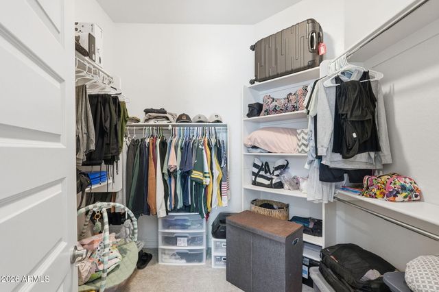 3930 E CHESTNUT Lane, Gilbert, AZ 85298