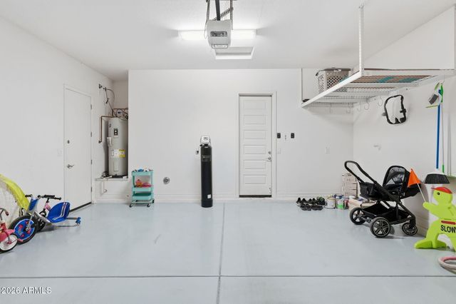 3930 E CHESTNUT Lane, Gilbert, AZ 85298