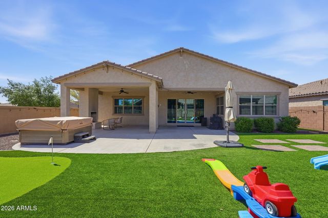 3930 E CHESTNUT Lane, Gilbert, AZ 85298