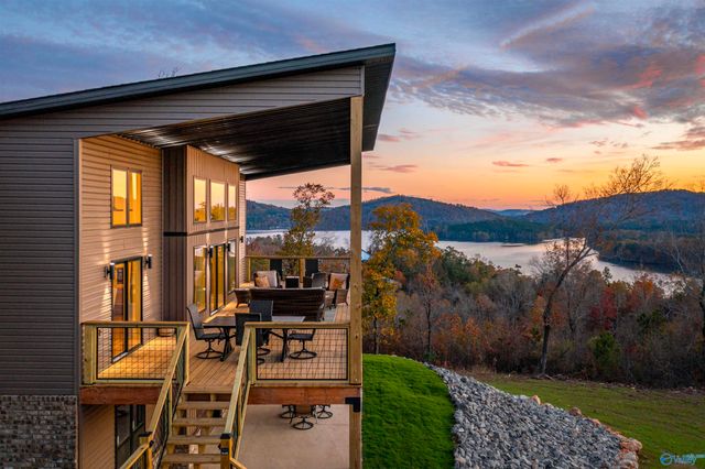 1205 Raymond Lane, Southside, AL 35907