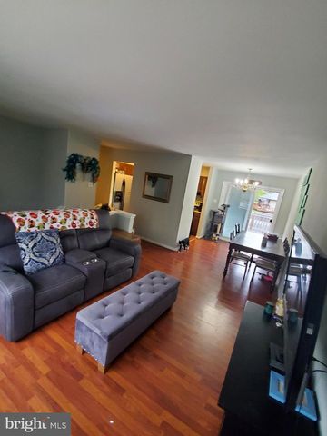 27 HARKFORT RD, Newark, DE 19702