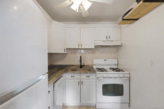 425 Tompkins Avenue 13, Mamaroneck, NY 10543