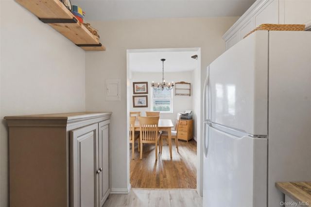 425 Tompkins Avenue 13, Mamaroneck, NY 10543