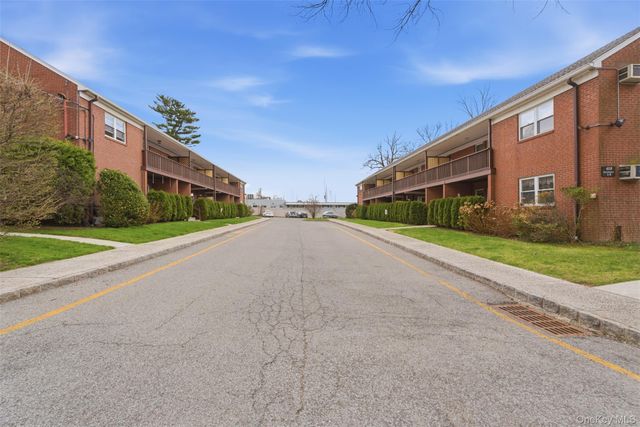 425 Tompkins Avenue 13, Mamaroneck, NY 10543