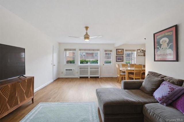 425 Tompkins Avenue 13, Mamaroneck, NY 10543