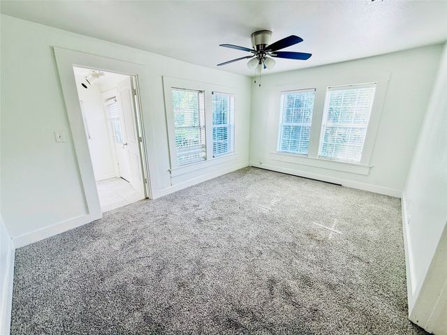 814 W College Street, Sherman, TX 75092