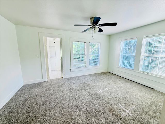 814 W College Street, Sherman, TX 75092
