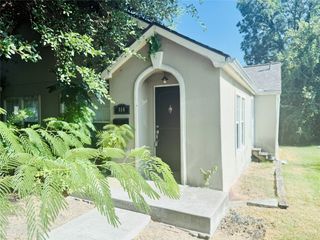 814 W College Street, Sherman, TX 75092