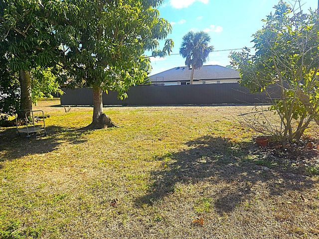 2126 CARPETGREEN STREET, Port Charlotte, FL 33948