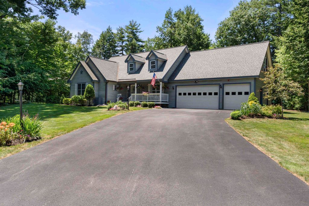 64 Long Bay Drive, Laconia, NH 03246