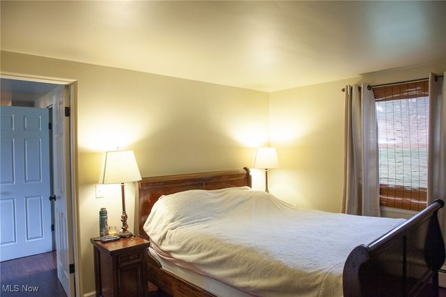 8304 Sharon Avenue NW, North Canton, OH 44720