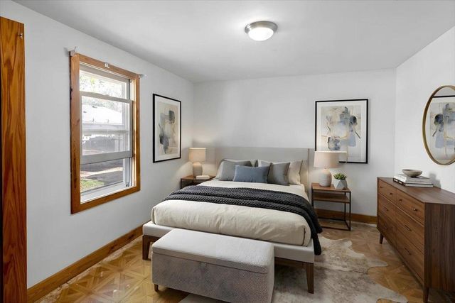 5620 26th Avenue S, Minneapolis, MN 55417