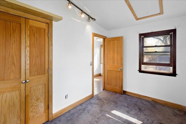 5620 26th Avenue S, Minneapolis, MN 55417