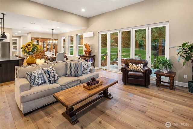 41224 SE 71st Street, Snoqualmie, WA 98065