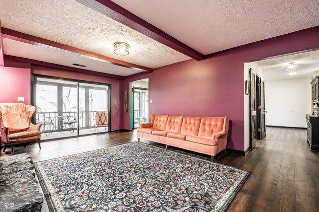 108 Knoll Court E, Noblesville, IN 46062