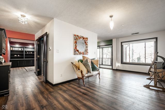 108 Knoll Court E, Noblesville, IN 46062