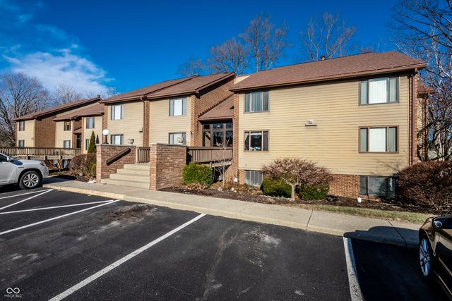 108 Knoll Court E, Noblesville, IN 46062