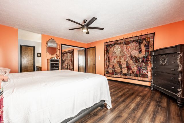 108 Knoll Court E, Noblesville, IN 46062