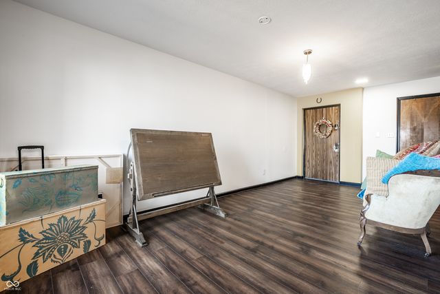 108 Knoll Court E, Noblesville, IN 46062