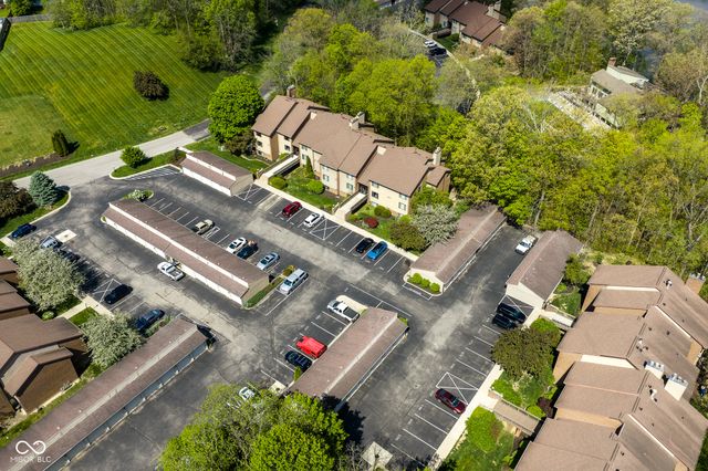 108 Knoll Court E, Noblesville, IN 46062