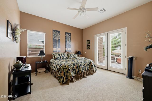 2121 E PALM BEACH Drive, Chandler, AZ 85249