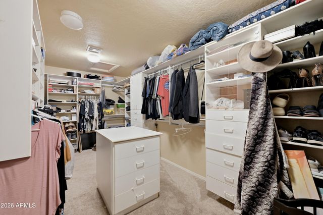 2121 E PALM BEACH Drive, Chandler, AZ 85249