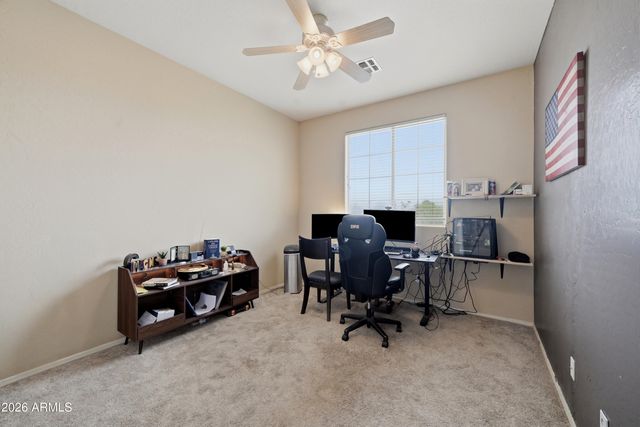 2121 E PALM BEACH Drive, Chandler, AZ 85249