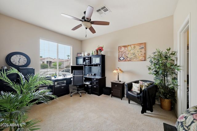 2121 E PALM BEACH Drive, Chandler, AZ 85249
