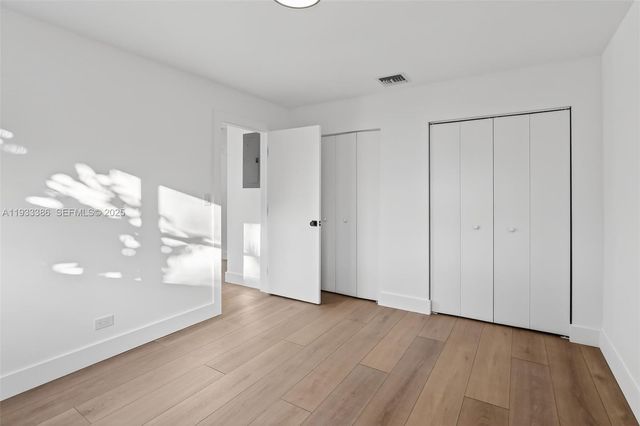 6800 NW 7th St, Plantation, FL 33317