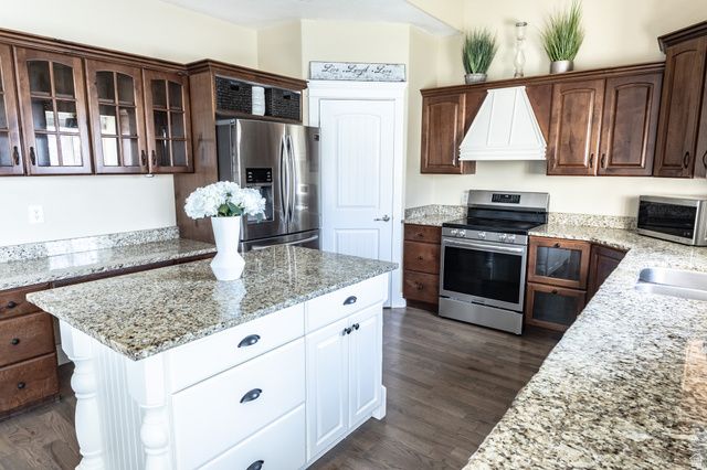 3019 N 250 W, Lehi, UT 84043
