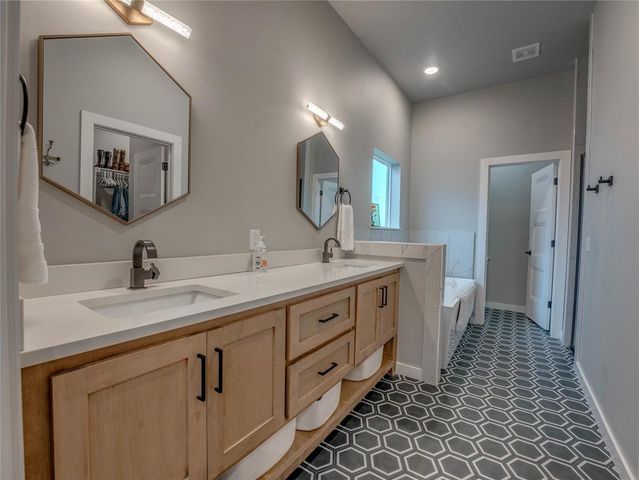 2309 El Cajon Street, Edmond, OK 73034