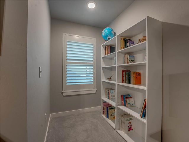 2309 El Cajon Street, Edmond, OK 73034